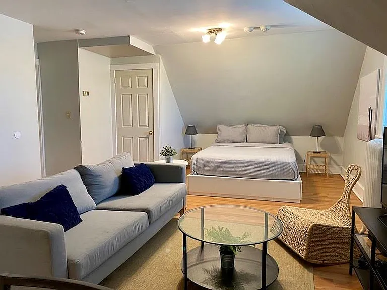 96 Rhode Island Ave #6 — Photo 8