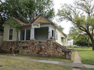 310 S 2nd St, Herington, KS 67449