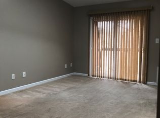 190C Sierra Ct, Woodbridge, NJ 07095