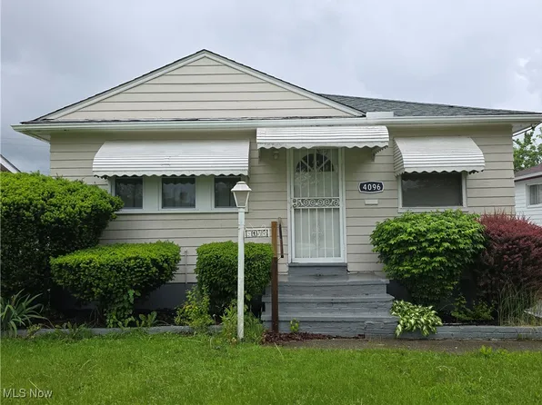 4096 E 151st St, Cleveland, OH 44128