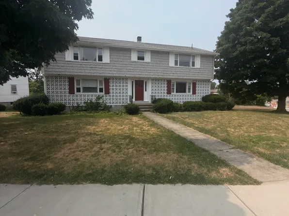 781 E Squantum St #D, Quincy, MA 02171