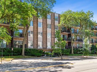 5501 Lincoln Ave UNIT 404, Morton Grove, IL