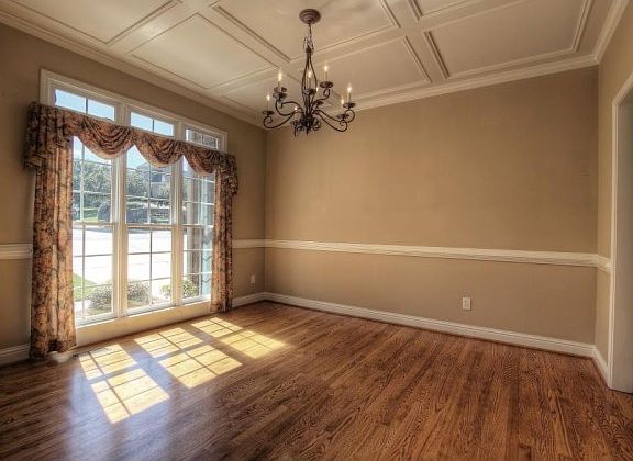 3rd image of 5207 Millwood Dr