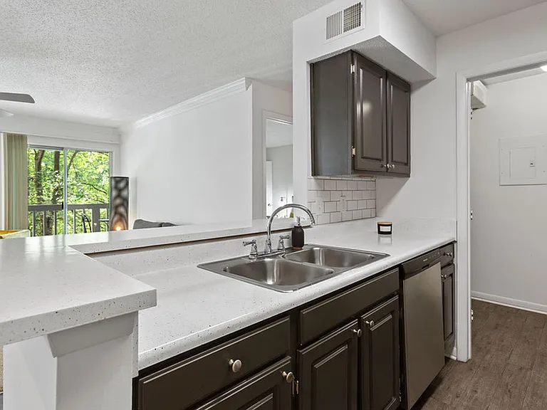 Kitchen-Sherwood Deluxe