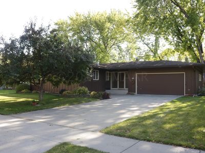 31 Meadowlark Ln N, Fargo, ND, 58102
