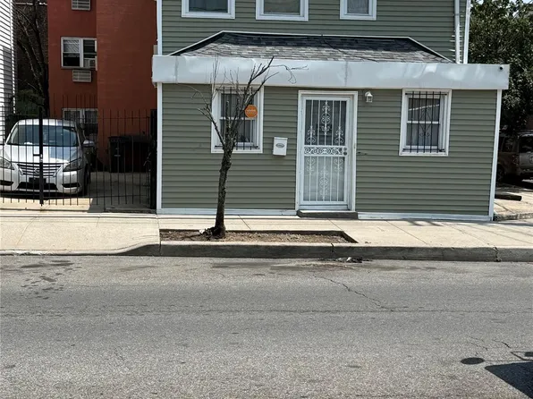 801 E 215th Street, Bronx, NY 10467