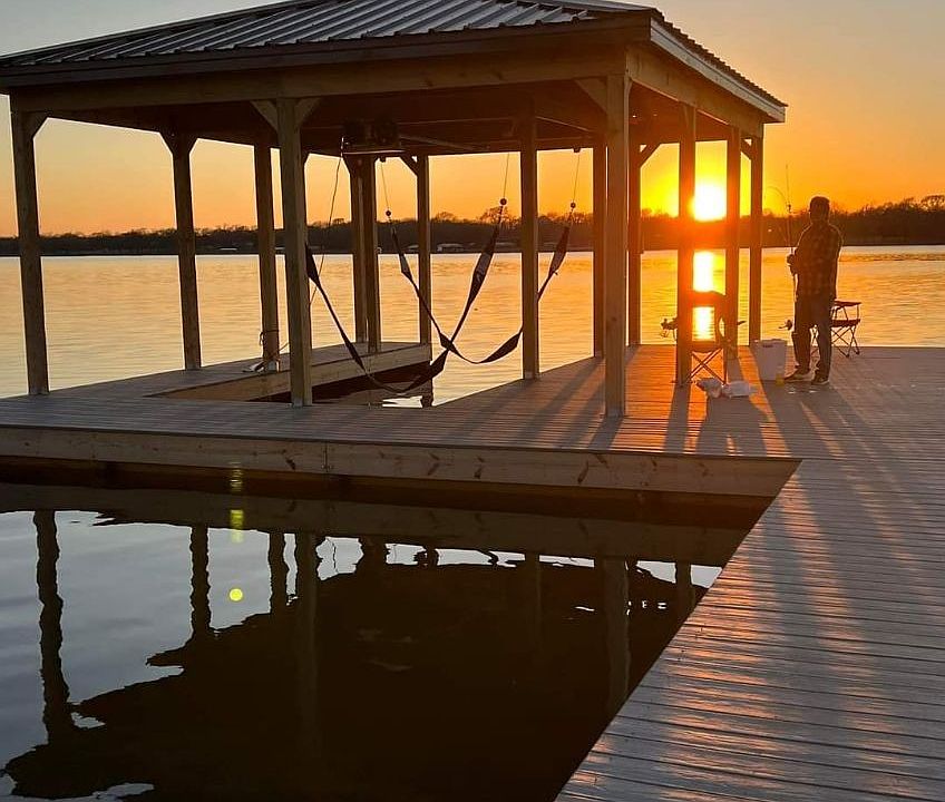 1st image of 299 Sunset Dr