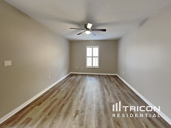 5th image of 1436 Crane Creek Blvd