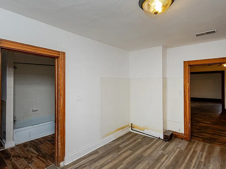 243 E Weber St #2 — Photo 16