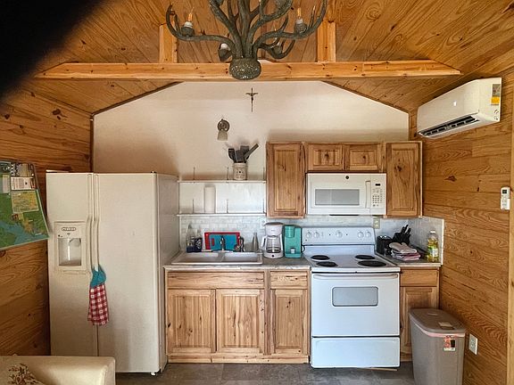 5th image of 2513 N Fm 356 Cabin 4