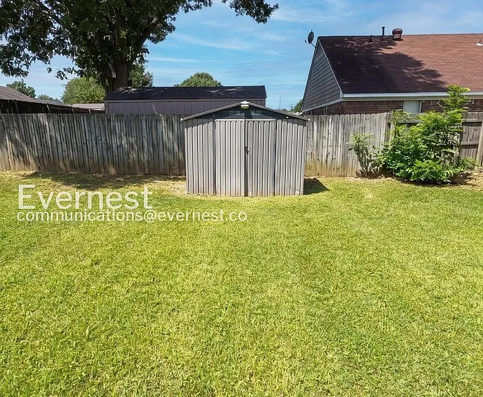 4199 Blackstone Dr — Photo 14