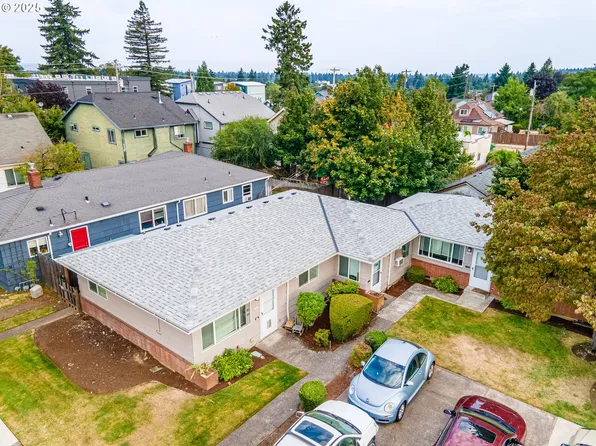 9145 NE Glisan St, Portland, OR 97220