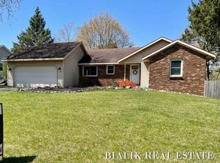 8277 Biloxi Dr NE, Rockford, MI 49341
