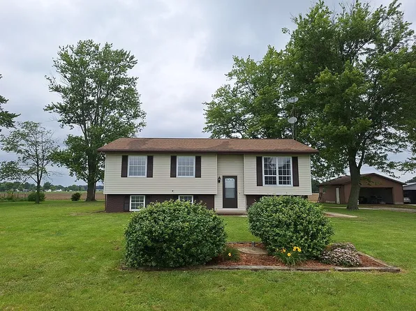 14314 E 950th Ave, Effingham, IL 62401