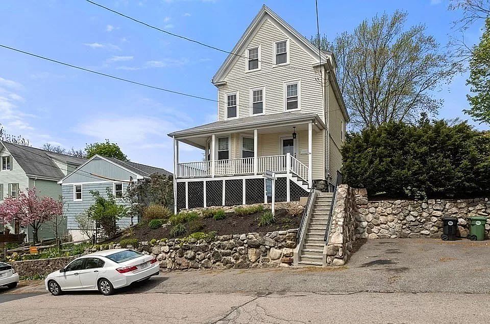 1st image of 54 Olney St