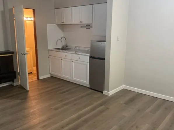 1212 4th St S, 1212 4th St S APT 12, La Crosse, WI 54601