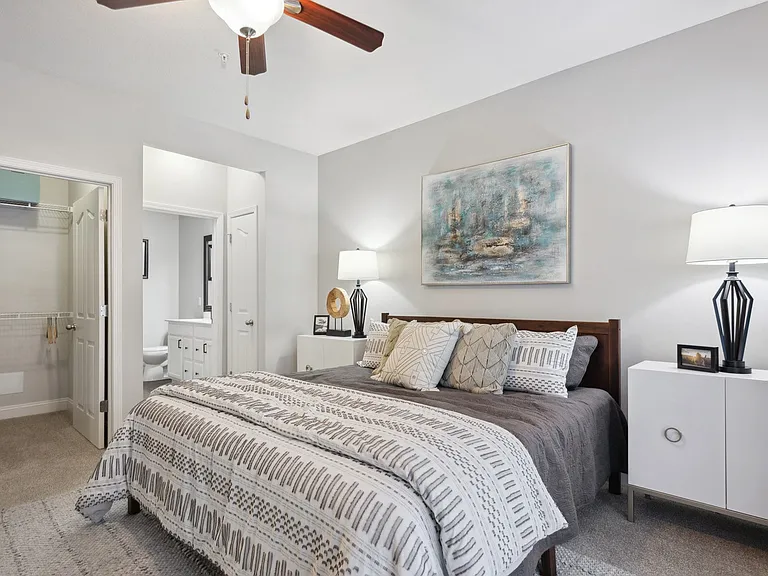 Enclave at Rivergate — Photo 11