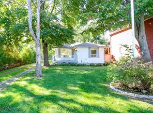 673 Roberts Rd, Innisfil, ON L9S2E3