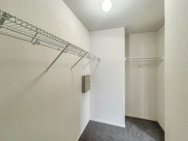 1503 Catalina Dr — Photo 11