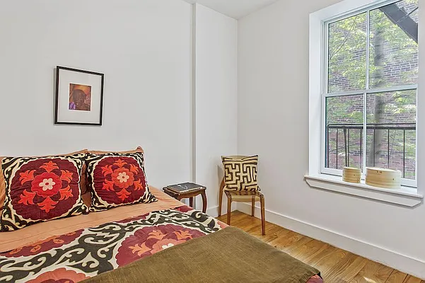 Rented by Erica Sullivan, LREB | media 9