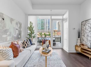 30 Roehampton Ave #TOWNHOUSE 13, Toronto, ON M4P0B9