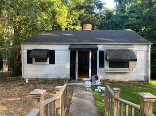 324 Pineneedle Rd, Columbia, SC 29203