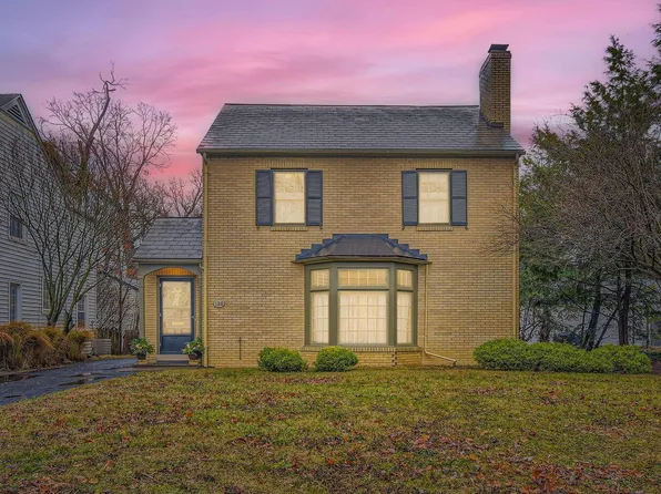 186 S Roosevelt Ave, Columbus, OH 43209