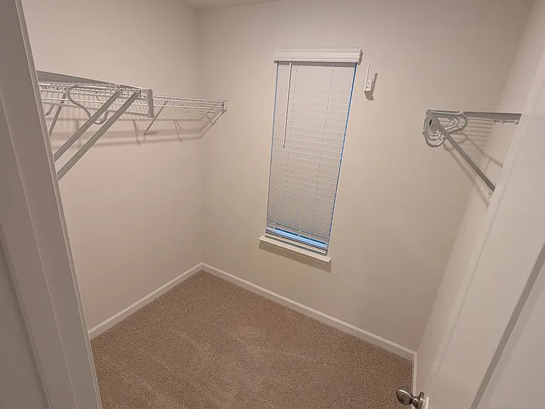 5405 Henley Ridge Dr — Photo 13