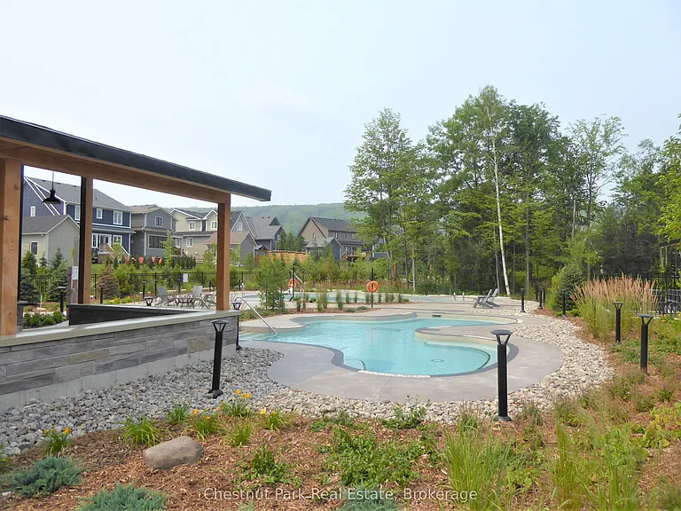132 Yellow Birch Cres — Photo 41