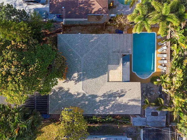 3024 NE 2nd Ter, Fort Lauderdale, FL 33334