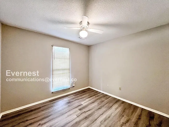 10157 Riggan Dr — Photo 11