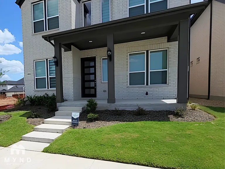 3012 Eleanor Dr — Photo 1