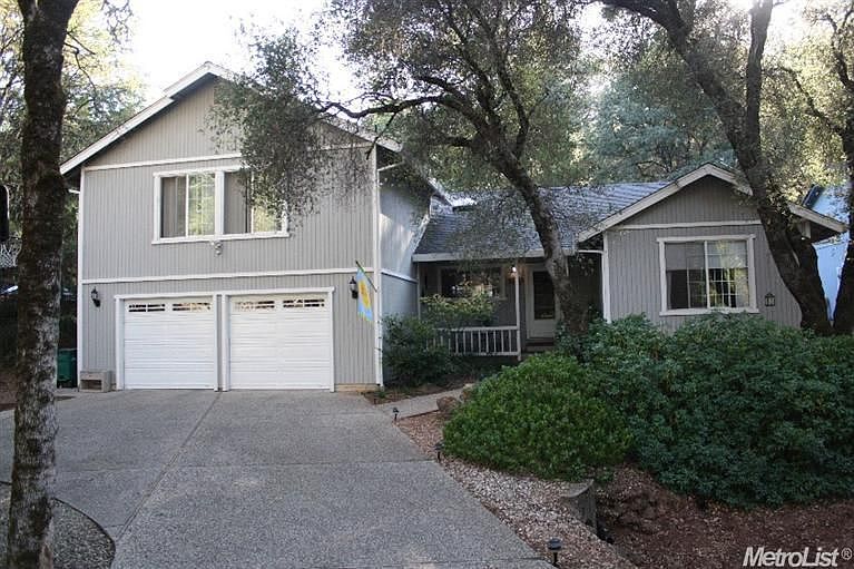 1st image of 14352 Torrey Pines Dr