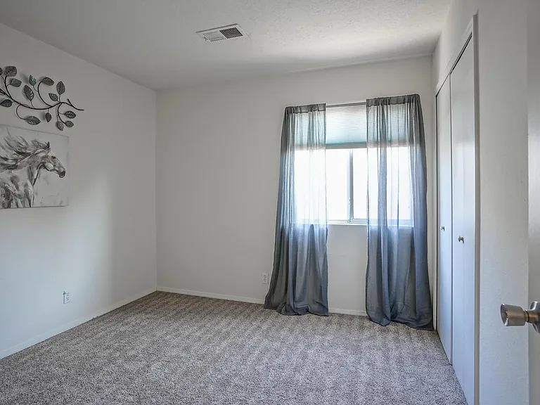3146 Chama Meadows Dr NE — Photo 20