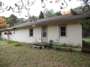 8765 Shannon Rd, Grayling, MI 49738