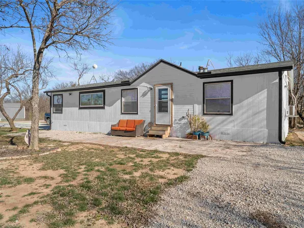 169 Cumberland Trl, Bridgeport, TX 76426