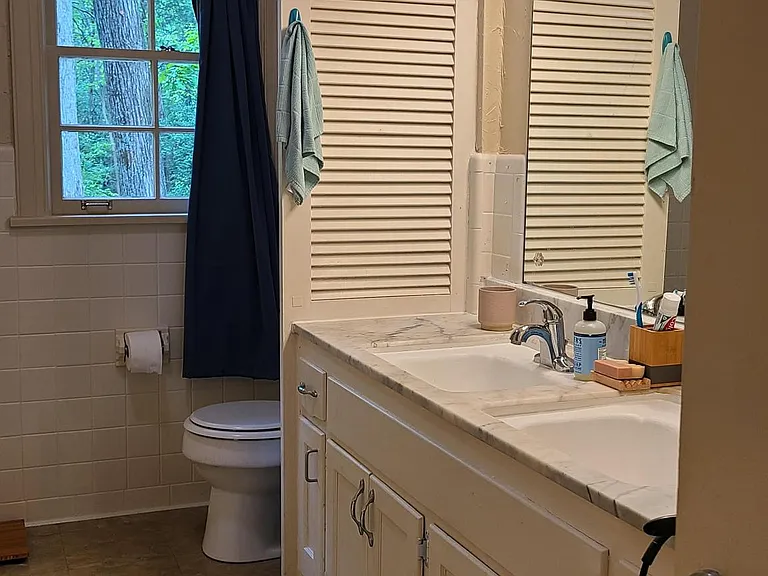731 Greeley Dr — Photo 6