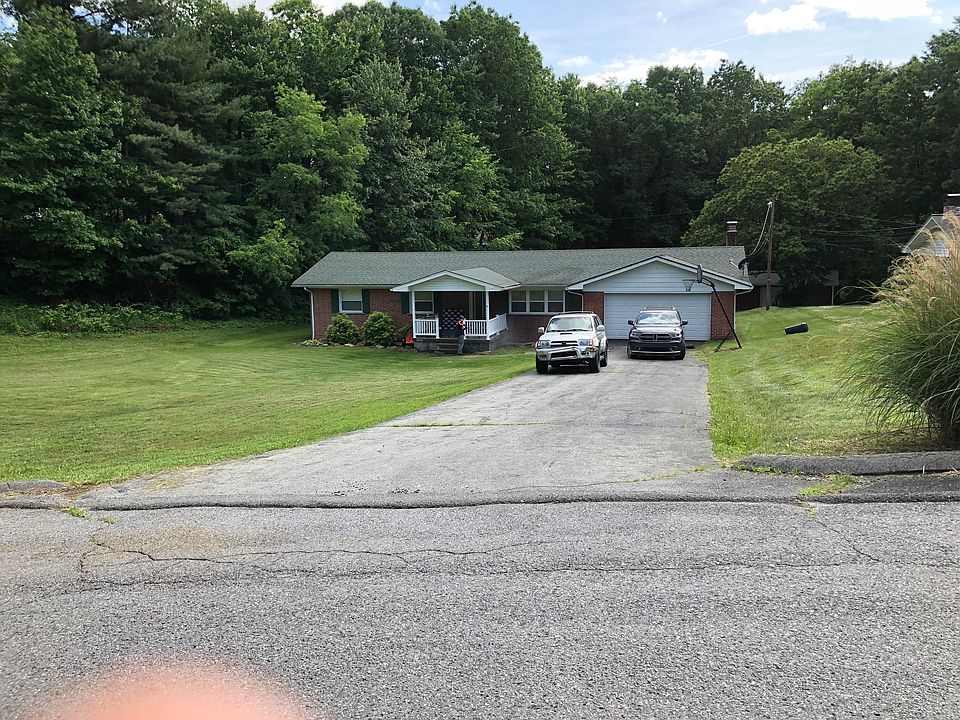 1st image of 601 N Highland Dr