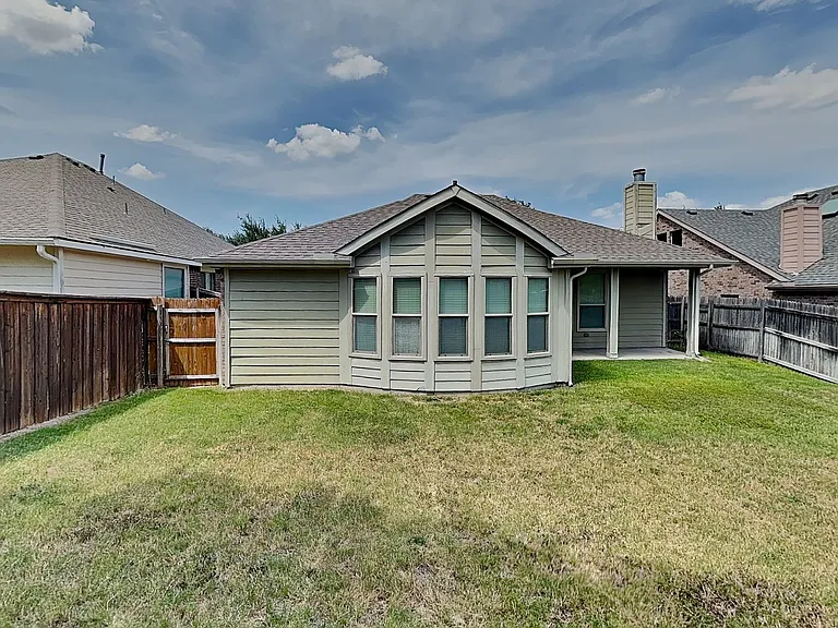 10649 Vista Heights Blvd — Photo 18