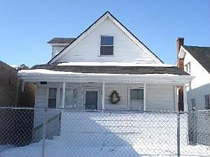 2nd image of 3910 N Harlem Ave