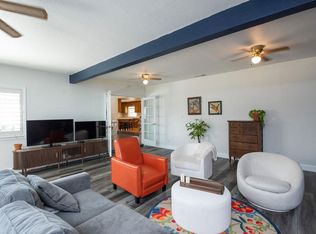 512 Thompson Way, Escalon, CA 95320