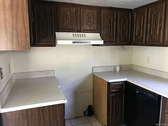 4th image of 22101 Sandalwood Dr