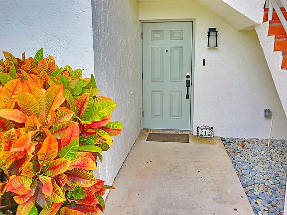 5th image of 3564 Magellan Circle #212-1