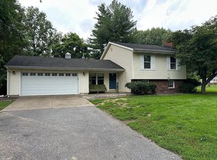 2210 E Boonville New Harmony Rd, Evansville, IN 47725