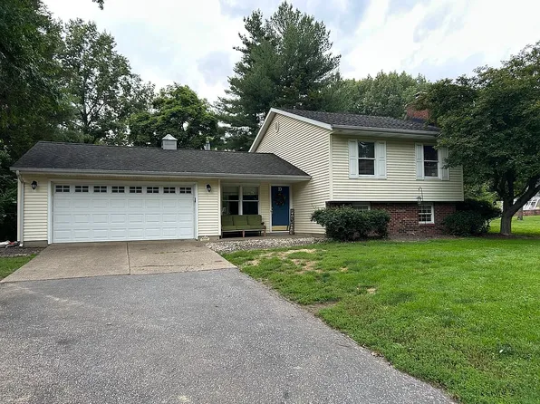 2210 E Boonville New Harmony Rd, Evansville, IN 47725