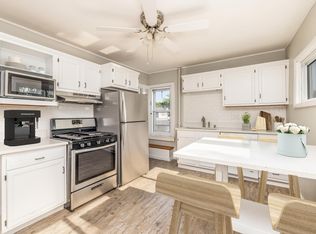 834 E Linus St #A, Milwaukee, WI 53207