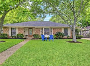 6015 Claridge Dr, Houston, TX 77096