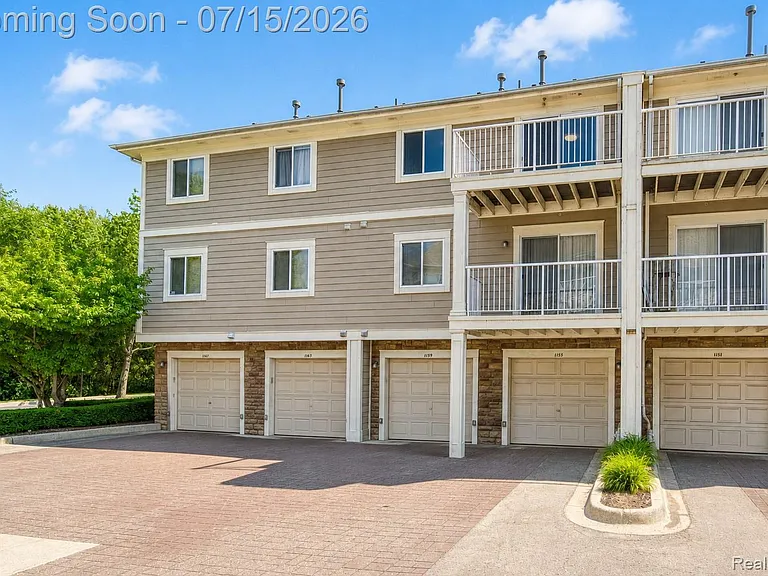 1159 Beaver Run — Photo 29