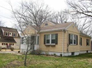 16 Pinehurst Ave, Auburn, MA 01501