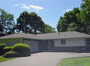 55 Penarrow Rd, Rochester, NY 14618